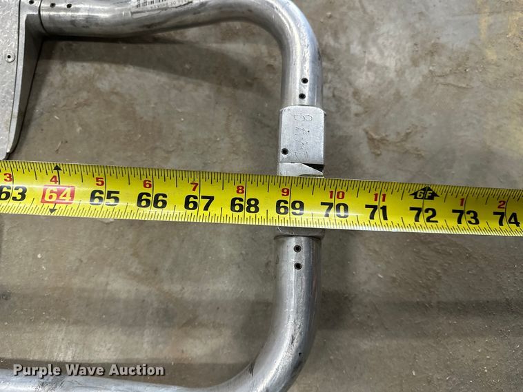 image for item OM9372 Medical equipment 