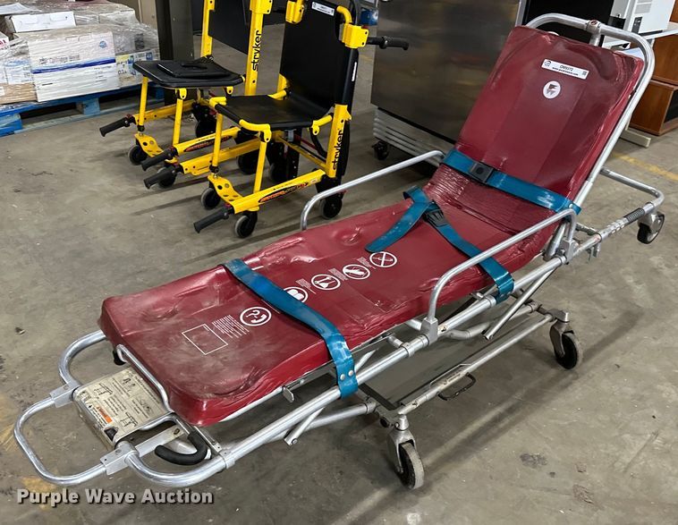 image for item OM9372 Medical equipment 