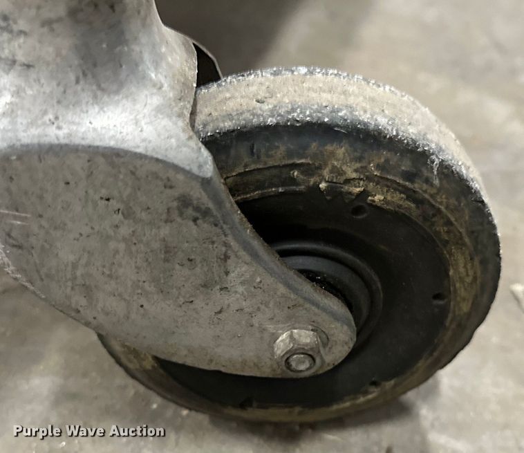 image for item OM9372 Medical equipment 