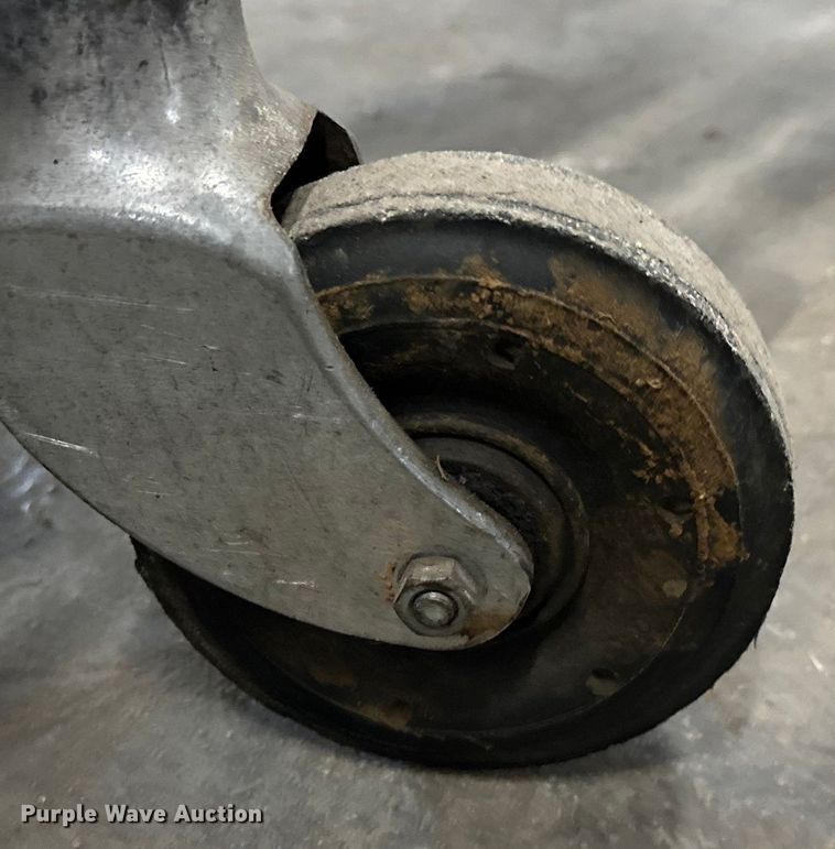 image for item OM9372 Medical equipment 