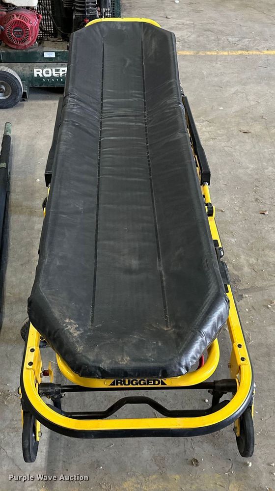 image for item OM9373 Medical equipment 