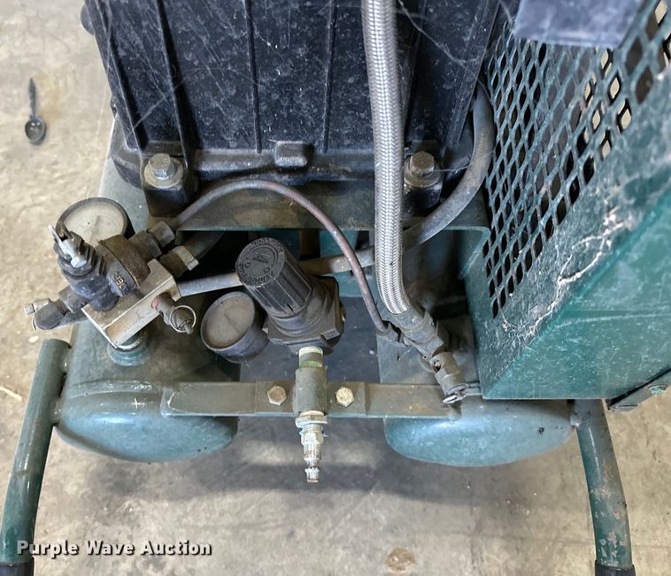 image for item OM9374 Rolair  8422HBK119-0001 air compressor