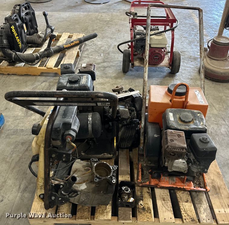 image for item OM9381 (2) plate compactors 