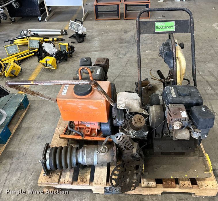 image for item OM9381 (2) plate compactors 