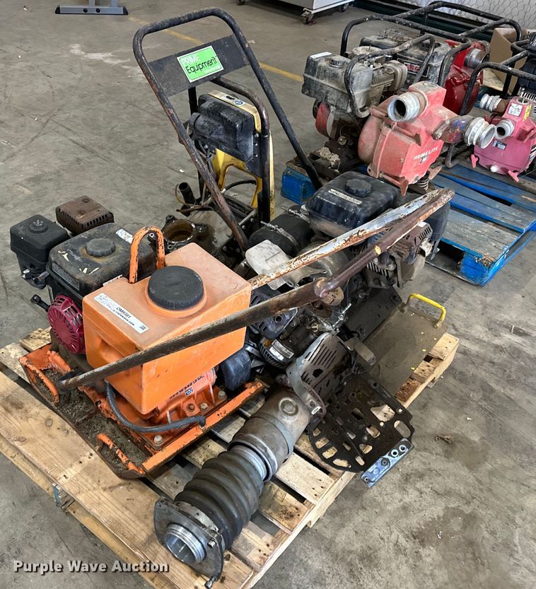 image for item OM9381 (2) plate compactors 