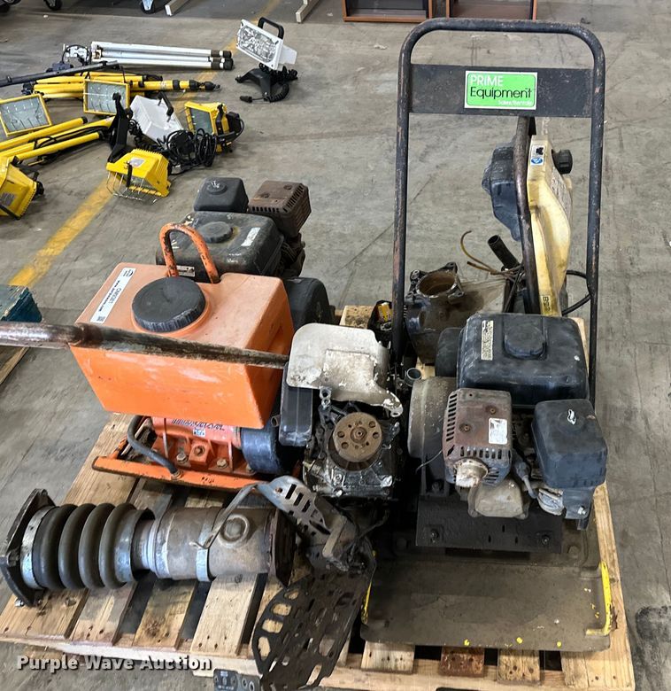 image for item OM9381 (2) plate compactors 