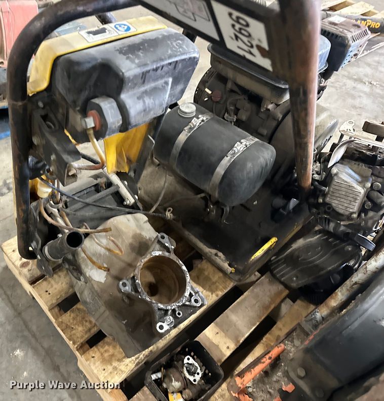 image for item OM9381 (2) plate compactors 