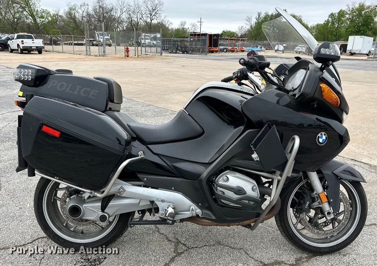 image for item OM9389 2009 BMW R1200RT motorcycle