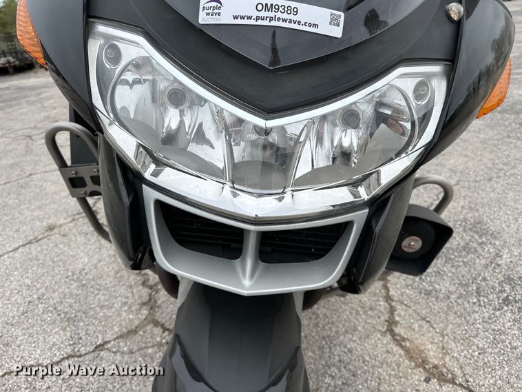 image for item OM9389 2009 BMW R1200RT motorcycle
