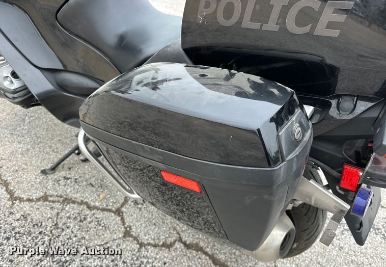 image for item OM9389 2009 BMW R1200RT motorcycle