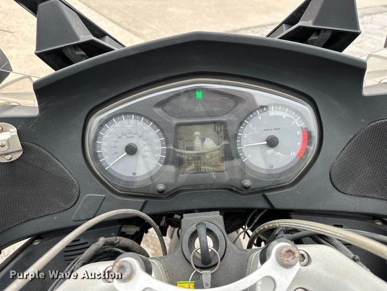 image for item OM9389 2009 BMW R1200RT motorcycle