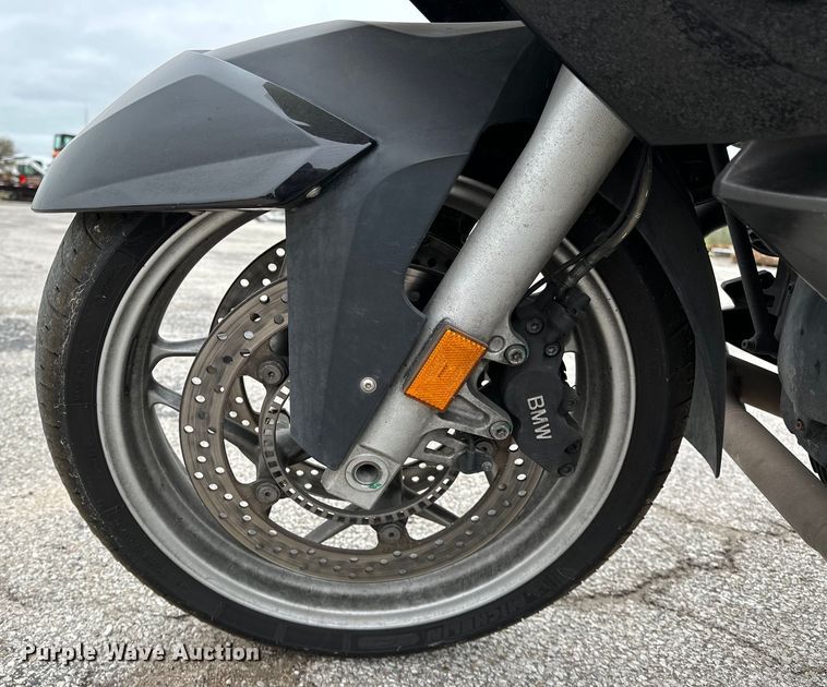 image for item OM9389 2009 BMW R1200RT motorcycle