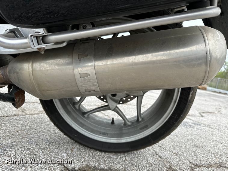 image for item OM9389 2009 BMW R1200RT motorcycle