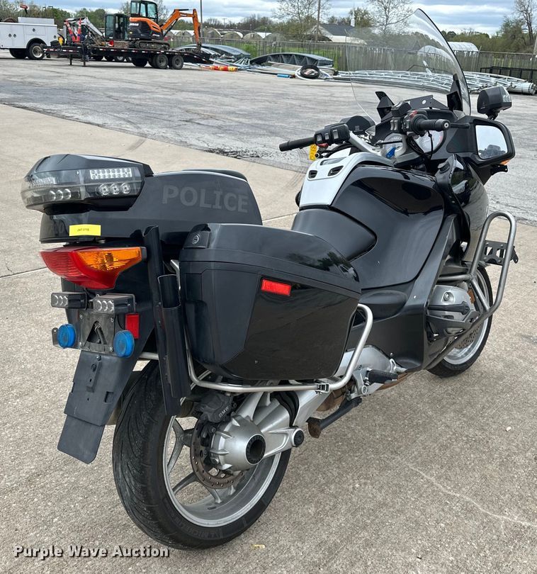 image for item OM9390 2007 BMW  R1200RT motorcycle