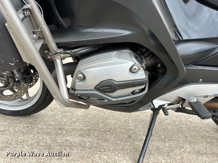 image for item OM9390 2007 BMW  R1200RT motorcycle