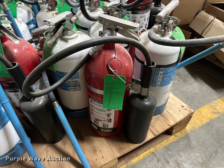 image for item OM9394 (34) fire extinguishers