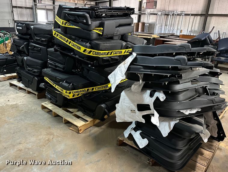 image for item OM9402 2023 Chevrolet Tahoe parts