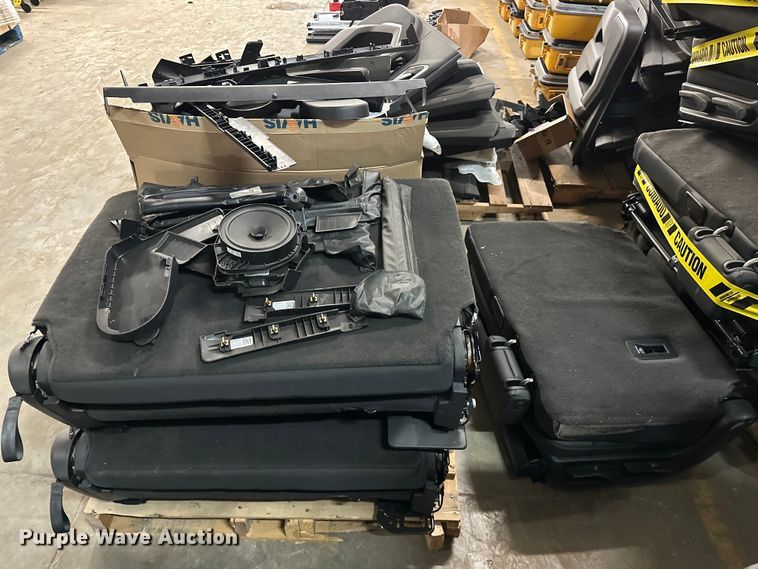 image for item OM9402 2023 Chevrolet Tahoe parts