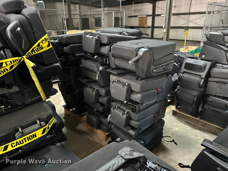 image for item OM9402 2023 Chevrolet Tahoe parts