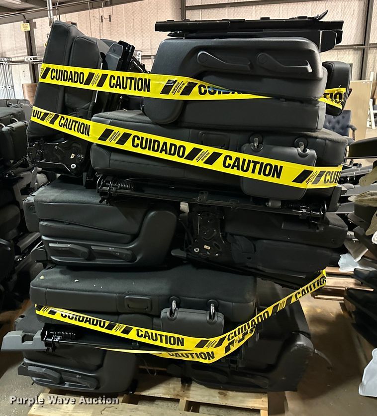 image for item OM9402 2023 Chevrolet Tahoe parts