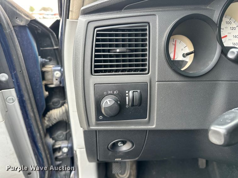 image for item OM9435 2006 Dodge  Charger 