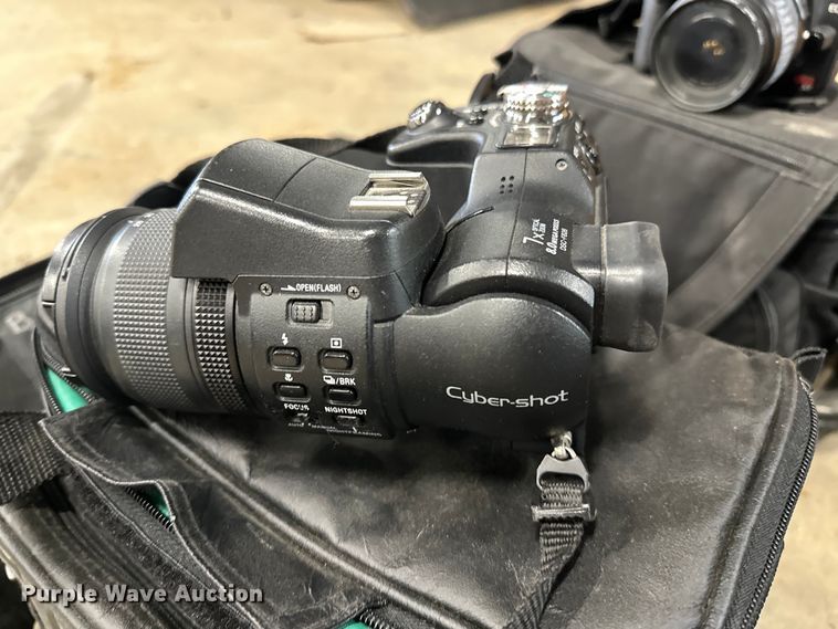 image for item OM9450 Electronics