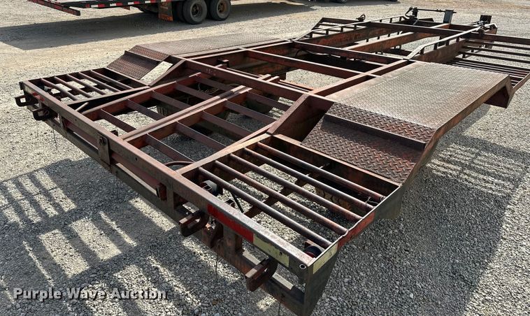 image for item OM9939 Combine trailer