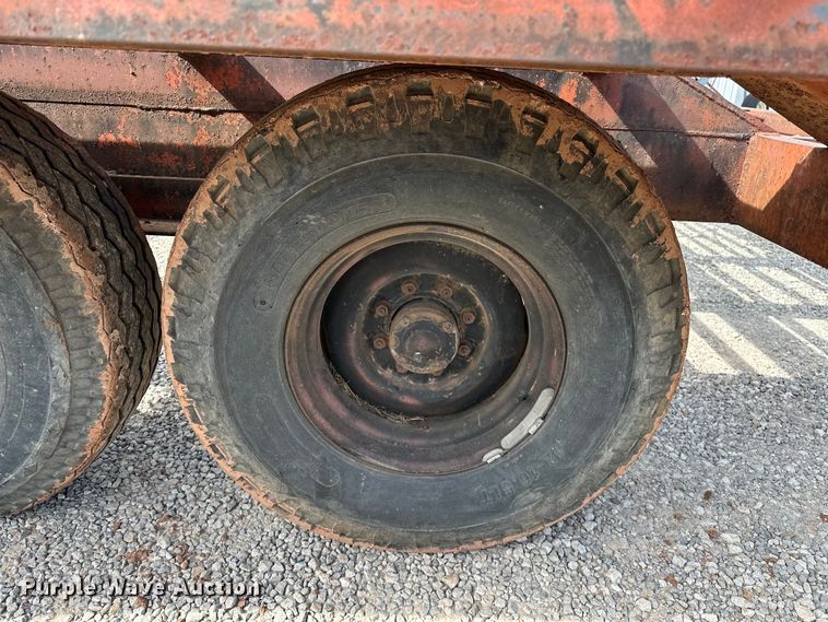 image for item OM9939 Combine trailer