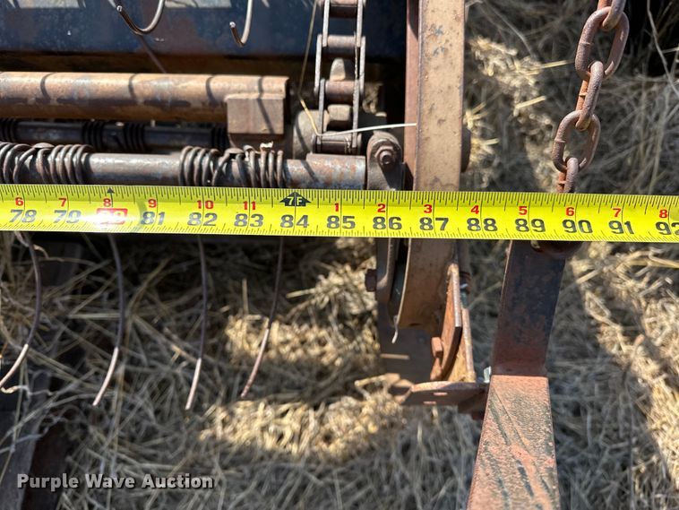 image for item OM9940 Gleaner  F2 pickup head