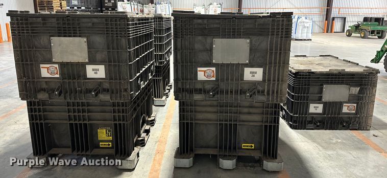 image for item OM9942 (4) Buckhorn CenterFlow bulk seed boxes