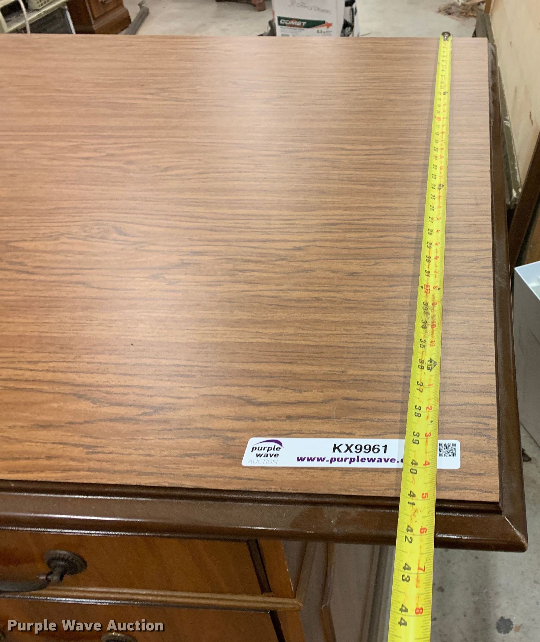 Office furniture in Woodville, TX Item KX9961 for sale Purple Wave