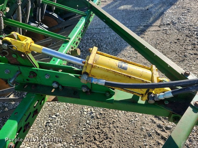 image for item DG0588 John Deere 450 grain drill