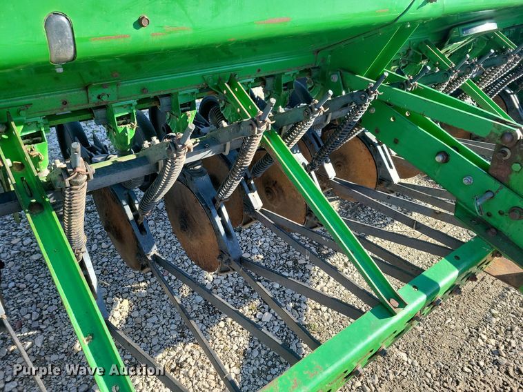 image for item DG0588 John Deere 450 grain drill