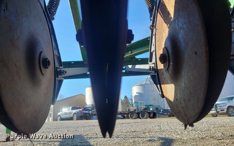 image for item DG0588 John Deere 450 grain drill