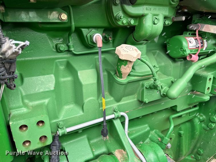 image for item DG4329 2013 John Deere 8335R MFWD tractor