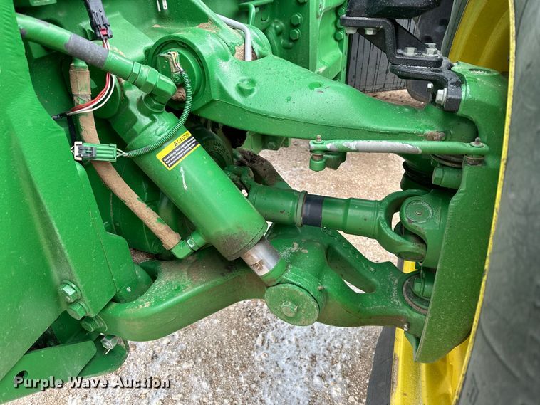 image for item DG4329 2013 John Deere 8335R MFWD tractor