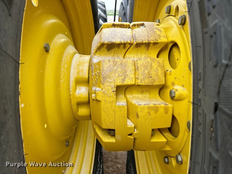 image for item DG4329 2013 John Deere 8335R MFWD tractor