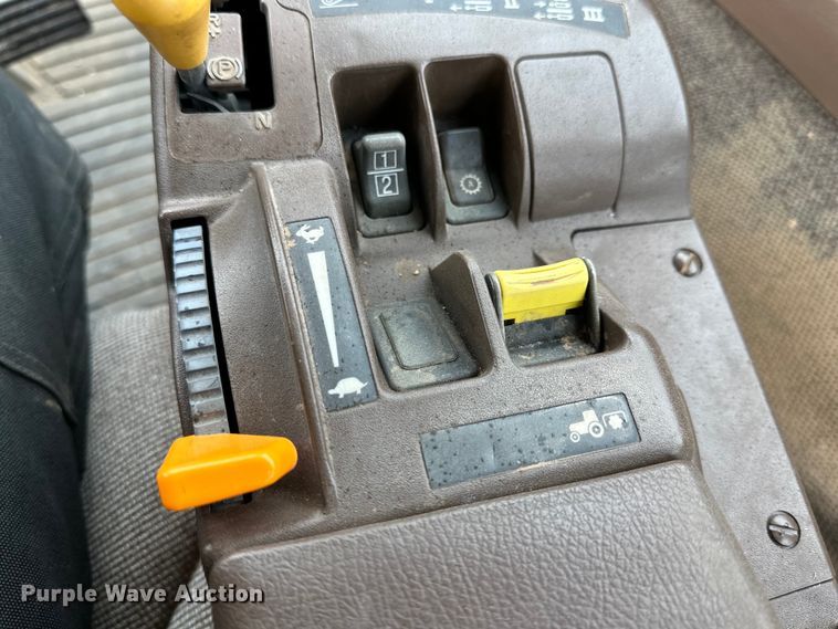 image for item DG4330 2007 John Deere 8330 MFWD tractor