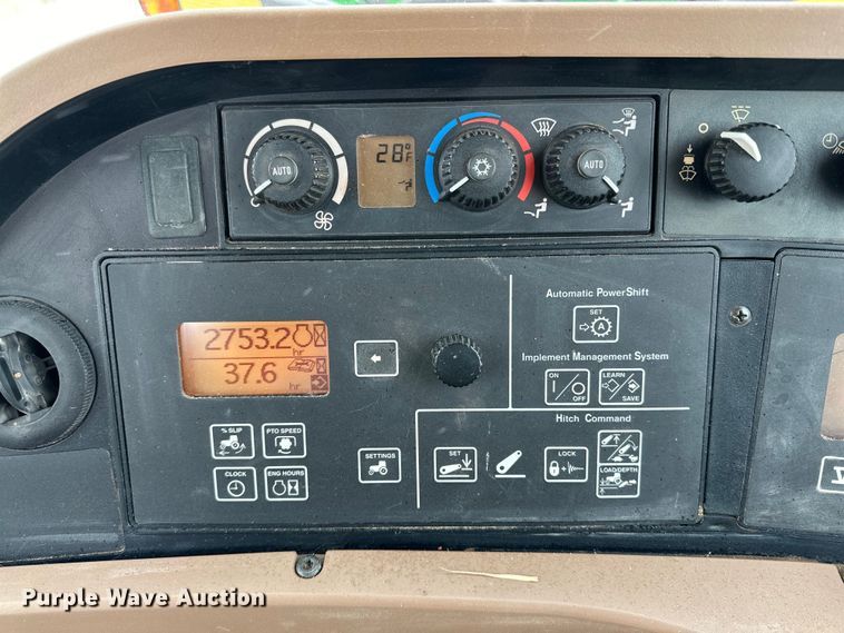 image for item DG4330 2007 John Deere 8330 MFWD tractor