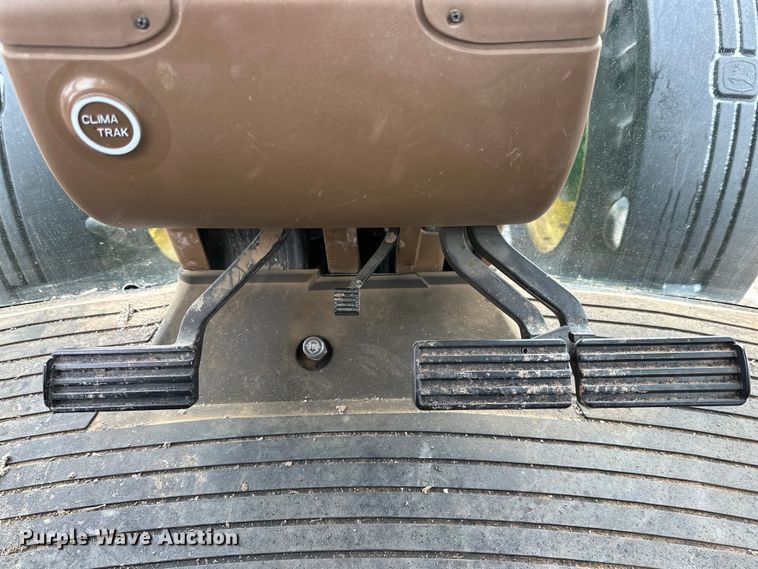 image for item DG4330 2007 John Deere 8330 MFWD tractor