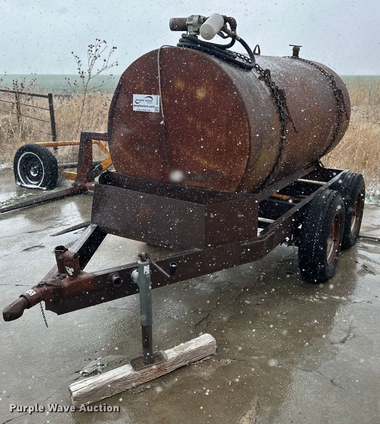 image for item DG4331 Shop built tank trailer