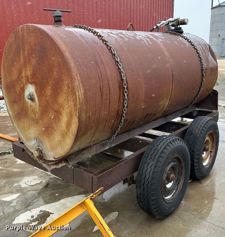 image for item DG4331 Shop built tank trailer