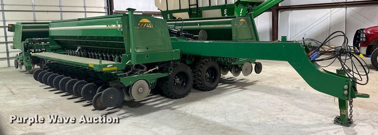 image for item DG4334 2011 Great Plains 3S-4000HD-6375 grain drill