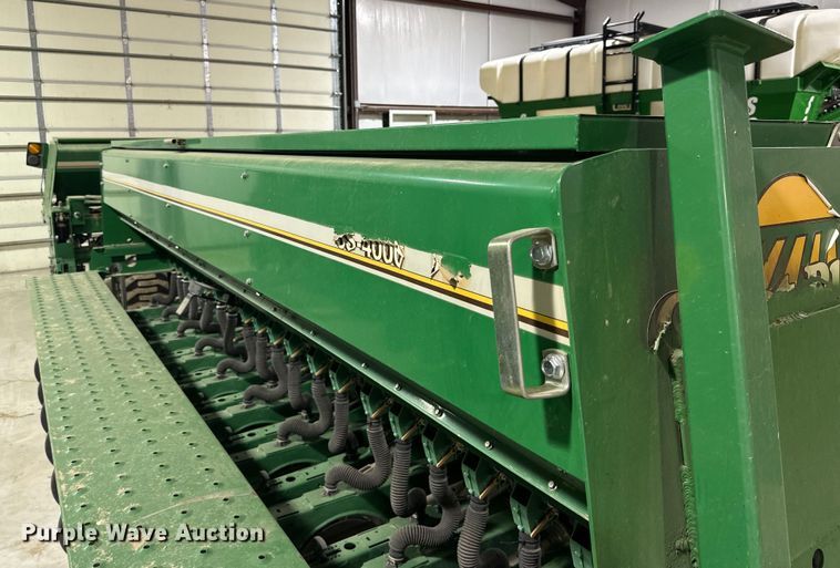 image for item DG4334 2011 Great Plains 3S-4000HD-6375 grain drill