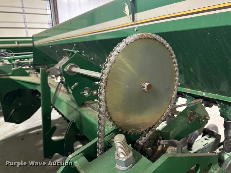 image for item DG4334 2011 Great Plains 3S-4000HD-6375 grain drill
