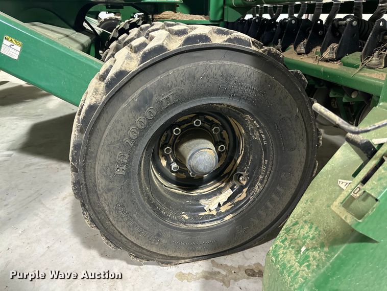 image for item DG4334 2011 Great Plains 3S-4000HD-6375 grain drill