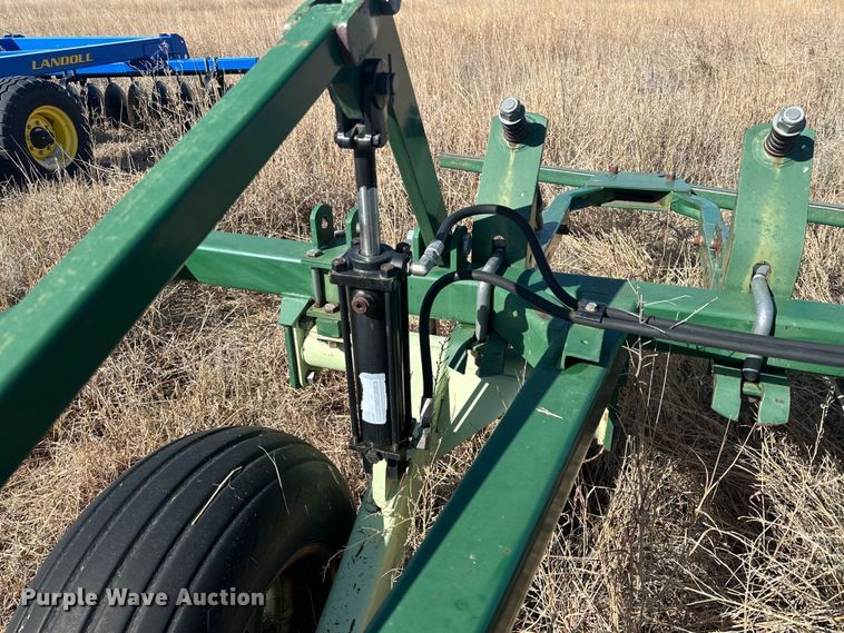 image for item DG4336 Quinstar FM chisel