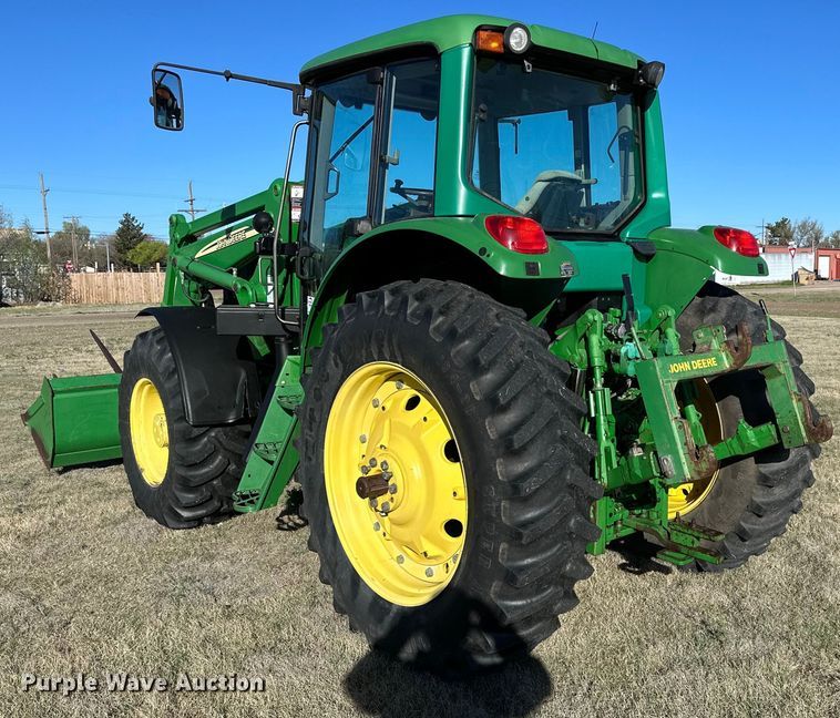 image for item DK6515 2003 John Deere 7220 MFWD tractor