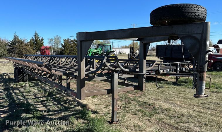 image for item DK6516 2007 Cliffs Welding hay bale trailer