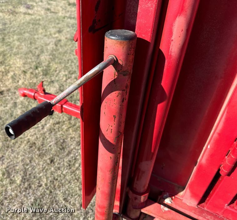 image for item DK6517 Strong Hold 1100 squeeze chute